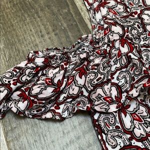 **5 for $25** Cold Shoulder Top